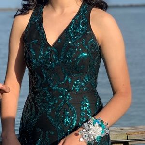 Only worn once prom dress